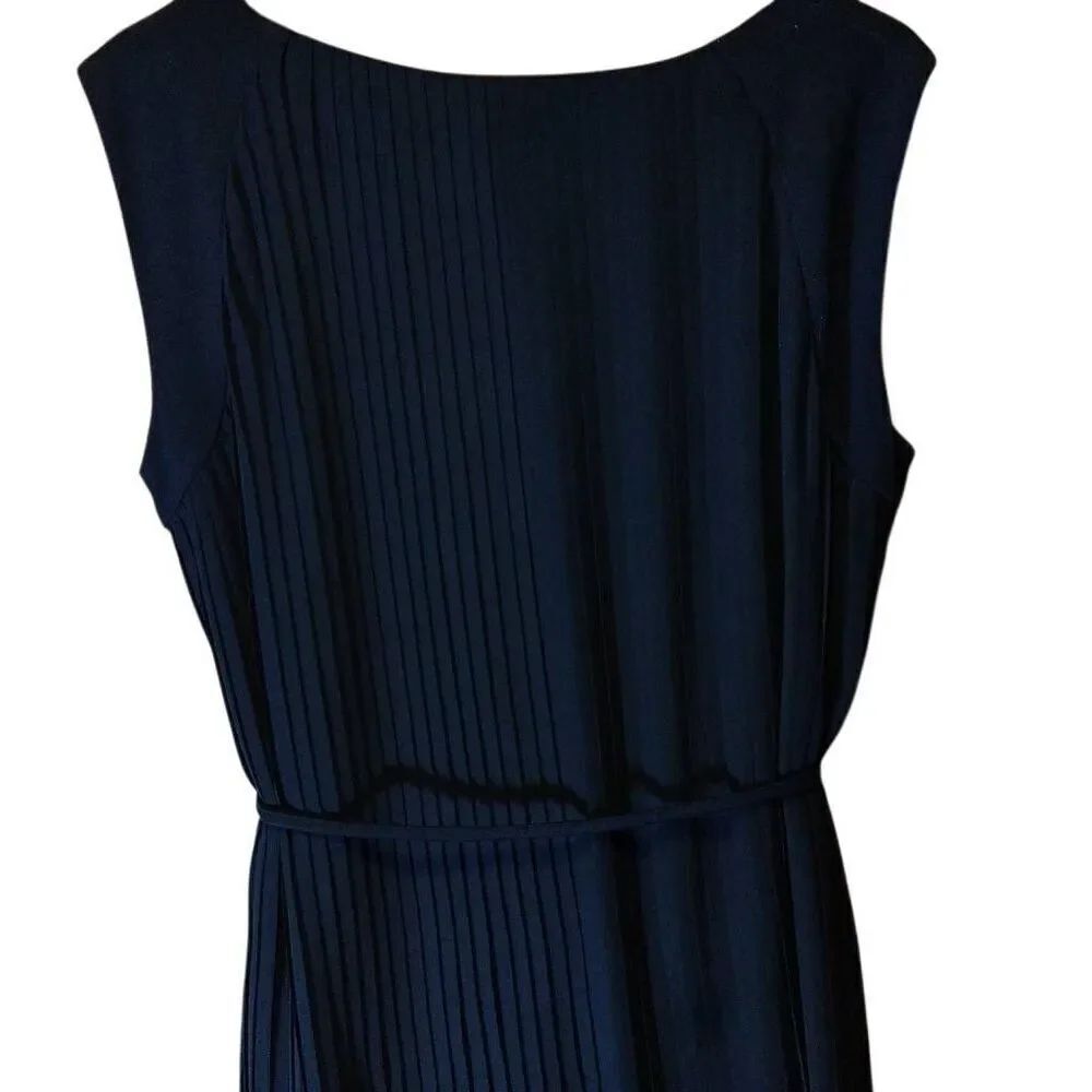 Cute Little Women's Black Cocktail Dress by Splash Size 16 NWT